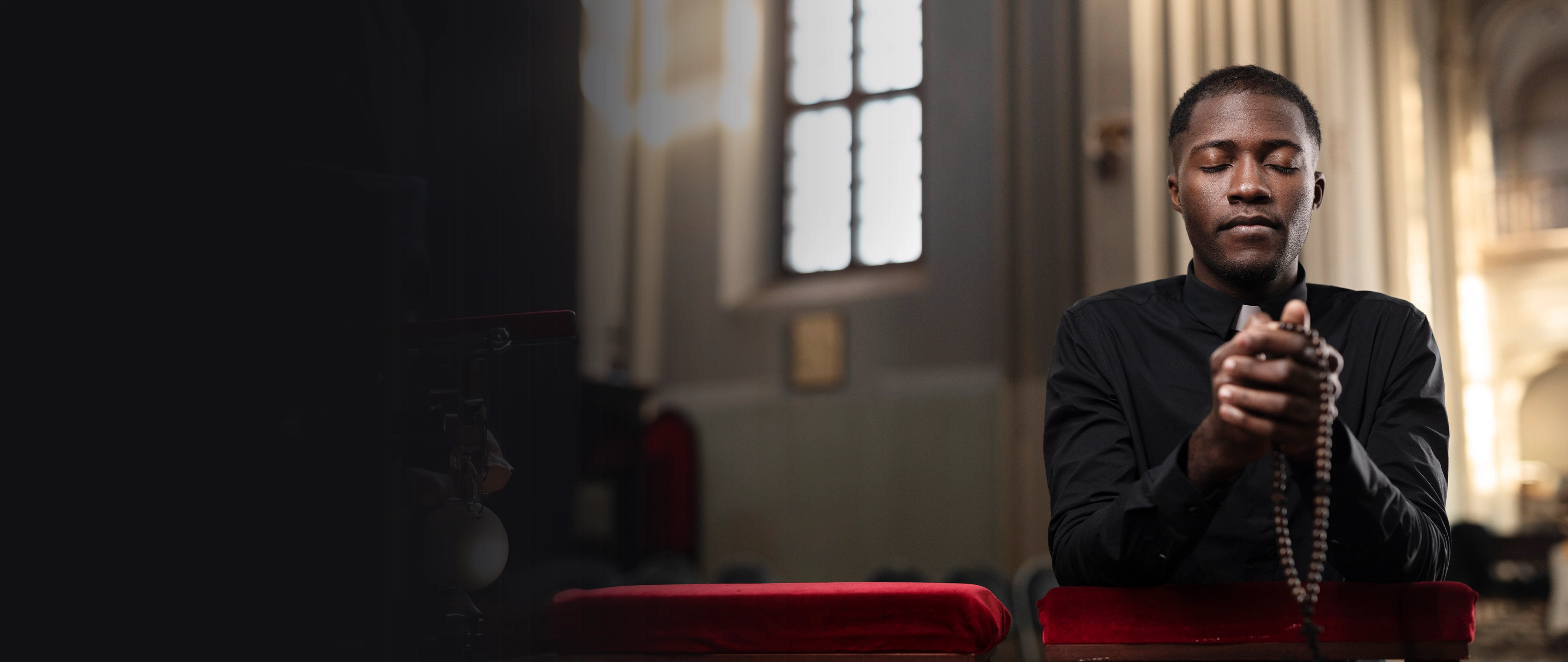 Discernment background